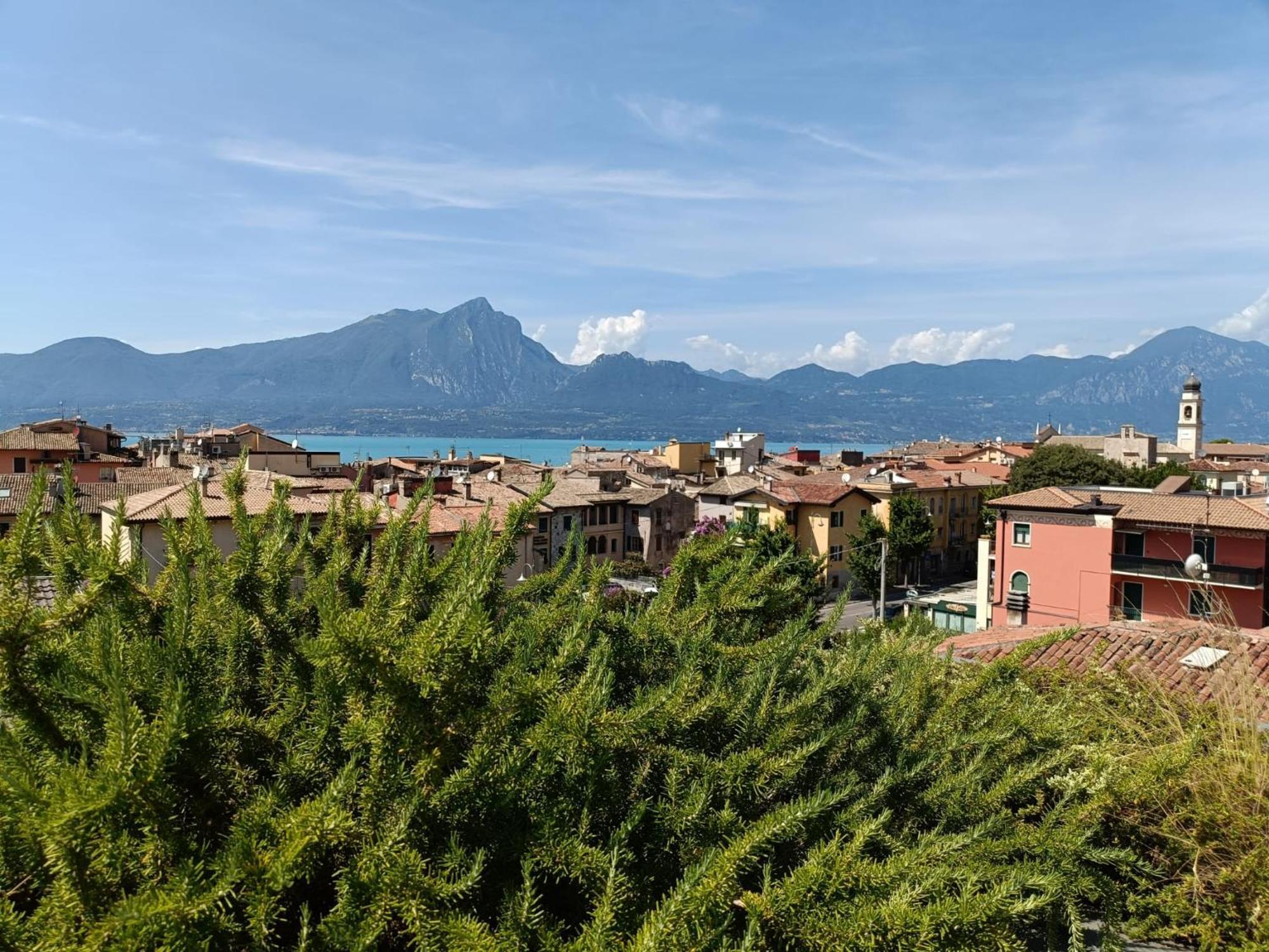 Suite Laura - Torri Del Benaco Dış mekan fotoğraf
