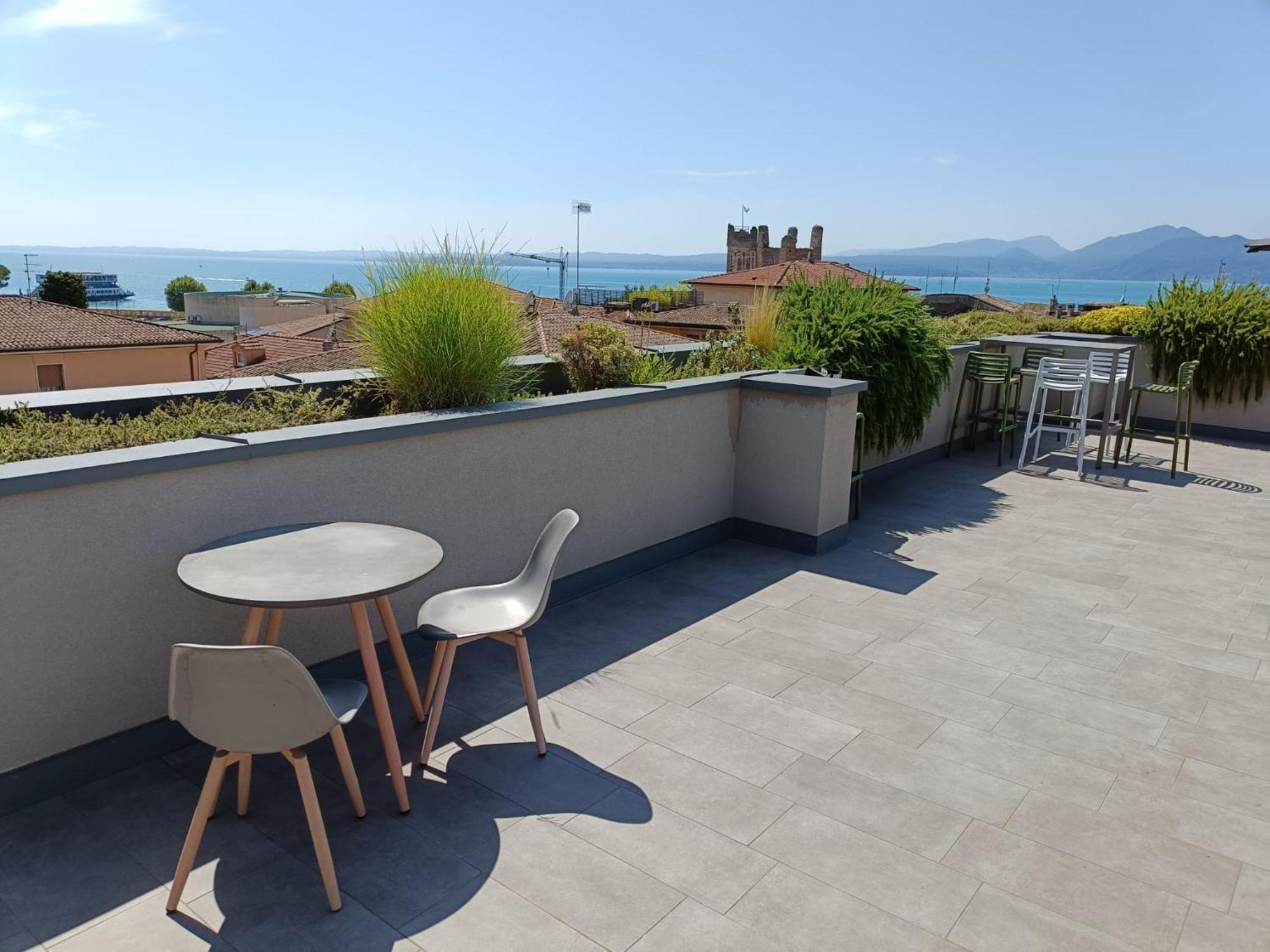 Suite Laura - Torri Del Benaco Dış mekan fotoğraf