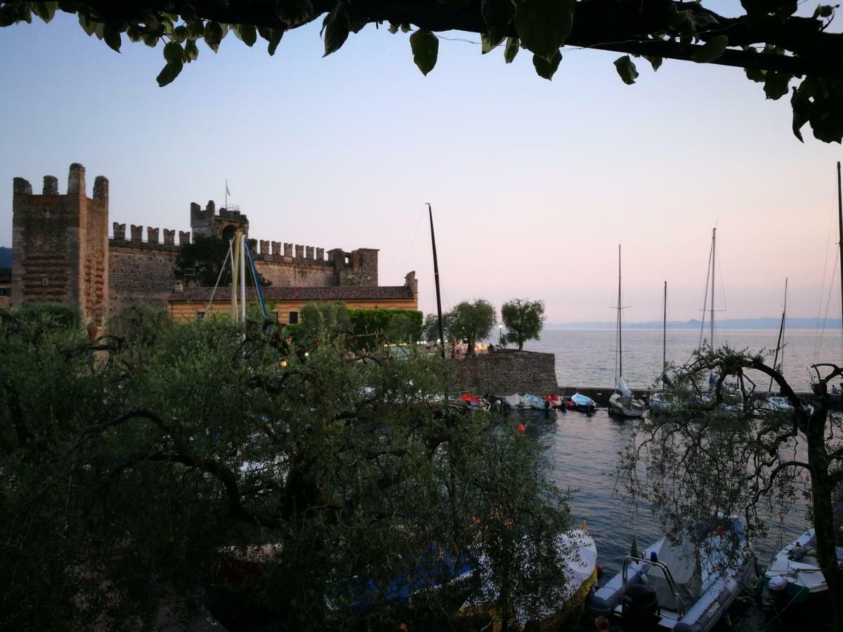 Suite Laura - Torri Del Benaco Dış mekan fotoğraf