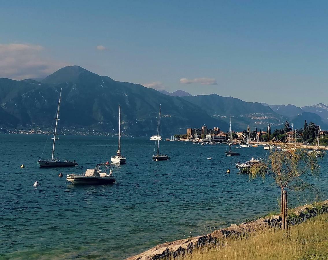 Suite Laura - Torri Del Benaco Dış mekan fotoğraf